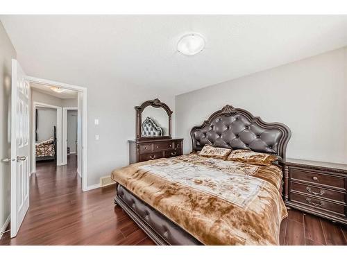 953 Taradale Drive Ne, Calgary, AB - Indoor Photo Showing Bedroom