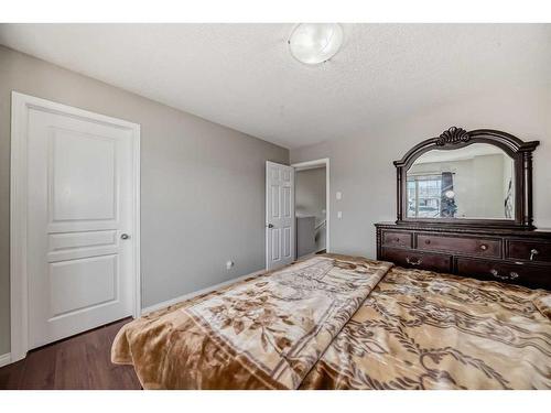 953 Taradale Drive Ne, Calgary, AB - Indoor Photo Showing Bedroom