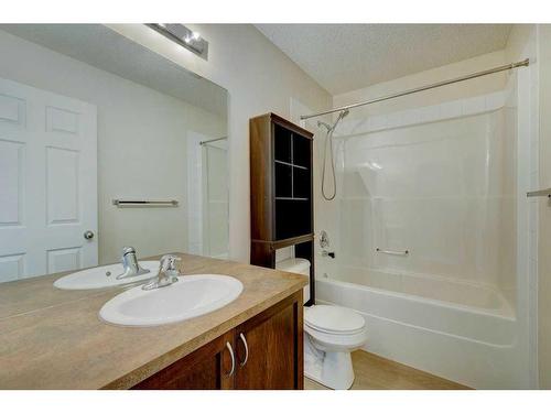 198 Panatella Park Nw, Calgary, AB - Indoor Photo Showing Bathroom