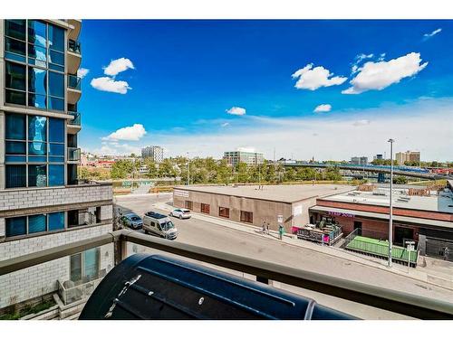 302-325 3 Street Se, Calgary, AB - Outdoor