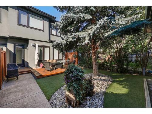 2234 27 Street Sw, Calgary, AB - Outdoor