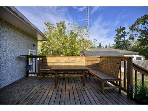 4804 Worcester Drive Sw, Calgary, AB - Outdoor With Deck Patio Veranda With Exterior