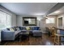 4804 Worcester Drive Sw, Calgary, AB  - Indoor Photo Showing Living Room 