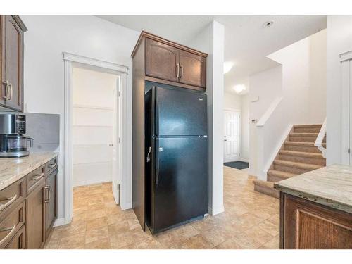 58 Sage Berry Way Nw, Calgary, AB - Indoor Photo Showing Kitchen