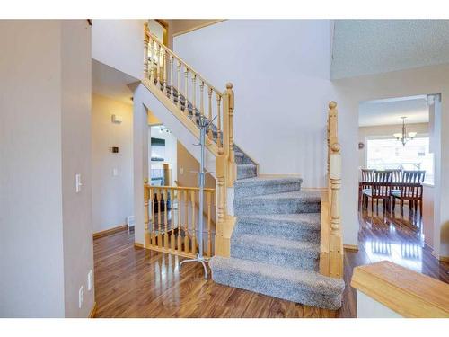 205 Coral Springs Close Ne, Calgary, AB - Indoor Photo Showing Kitchen