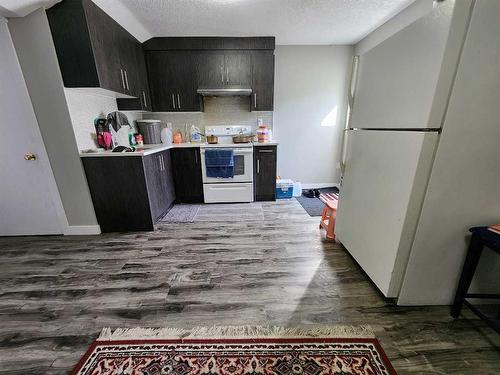 205 Coral Springs Close Ne, Calgary, AB - Indoor Photo Showing Other Room