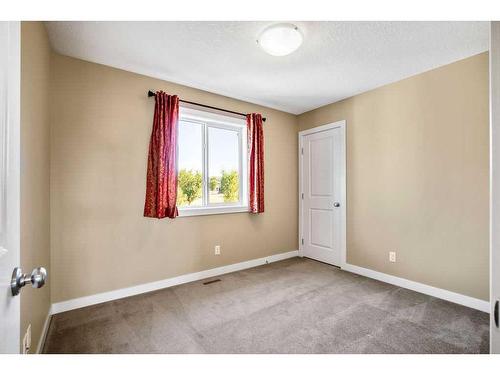 60 Westmount Way, Okotoks, AB - Indoor Photo Showing Other Room