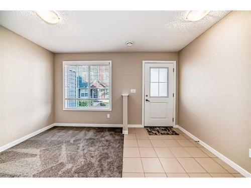 228 Marquis Lane Se, Calgary, AB - Indoor Photo Showing Other Room