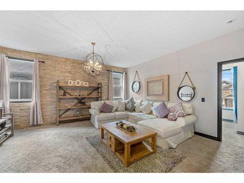 1026 Evanston Drive Nw, Calgary, AB - Indoor Photo Showing Living Room