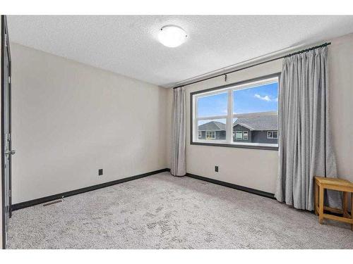 1026 Evanston Drive Nw, Calgary, AB - Indoor Photo Showing Other Room