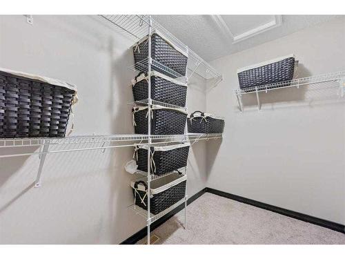 1026 Evanston Drive Nw, Calgary, AB - Indoor With Storage