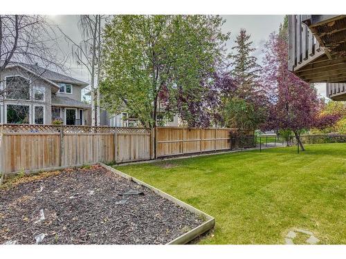 354 Mountain Park Drive Se, Calgary, AB - Outdoor