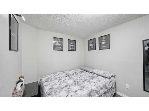 84 Cityscape Grove Ne, Calgary, AB - Indoor Photo Showing Bedroom