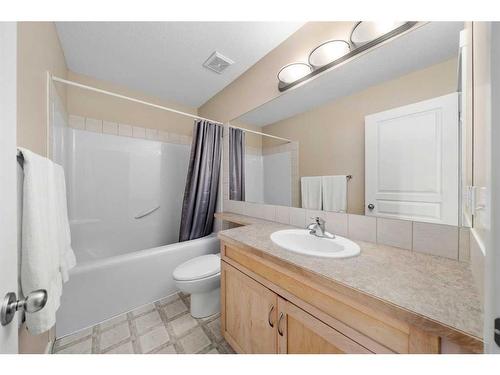 271 Cranston Drive Se, Calgary, AB - Indoor Photo Showing Bathroom