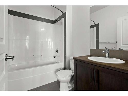 304-10 Panatella Road Nw, Calgary, AB - Indoor Photo Showing Bathroom