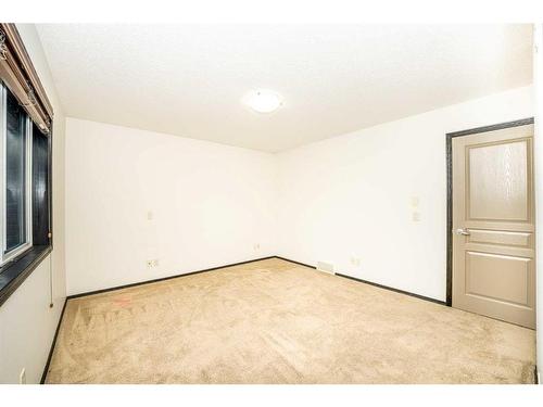 415 Cranston Drive Se, Calgary, AB - Indoor Photo Showing Other Room