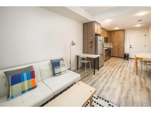 1110-350 Livingston Common Ne, Calgary, AB - Indoor