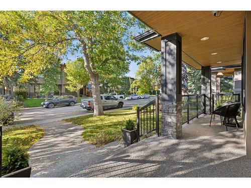 1934 47 Avenue Sw, Calgary, AB - Outdoor With Deck Patio Veranda