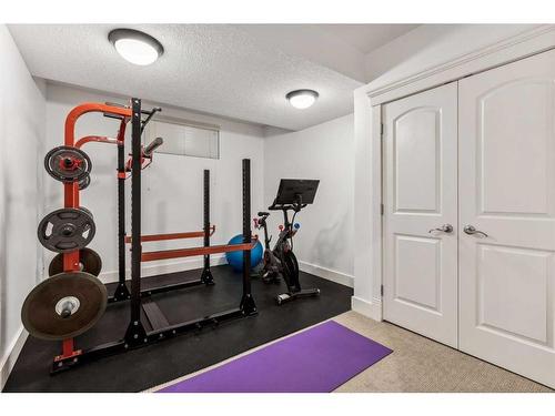 1934 47 Avenue Sw, Calgary, AB - Indoor Photo Showing Gym Room