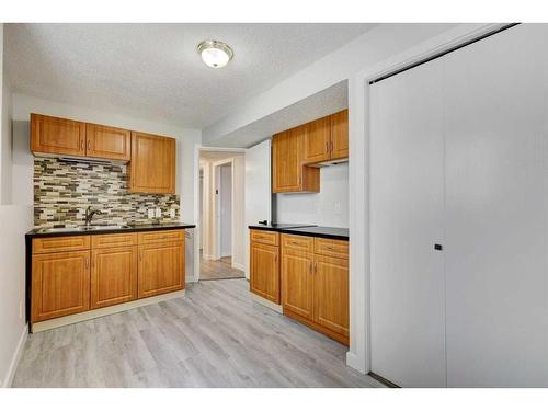 126 Springs Court Se, Airdrie, AB - Indoor Photo Showing Kitchen