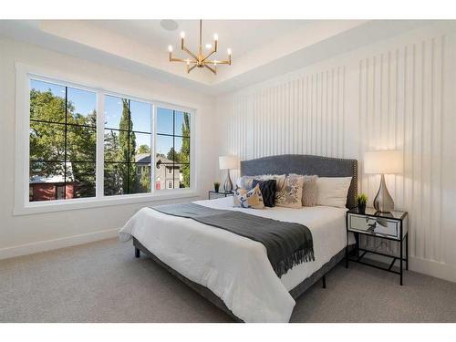 1112A Regent Crescent Ne, Calgary, AB - Indoor Photo Showing Bedroom