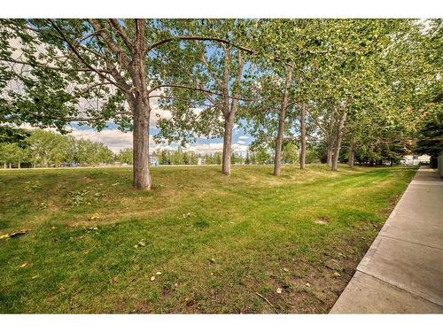 16-4936 Dalton Drive Nw, Calgary, AB - Outdoor With View