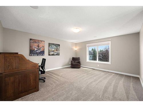 1 Cranberry Cove Se, Calgary, AB - Indoor