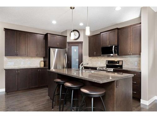 1 Cranberry Cove Se, Calgary, AB - Indoor Photo Showing Kitchen With Upgraded Kitchen