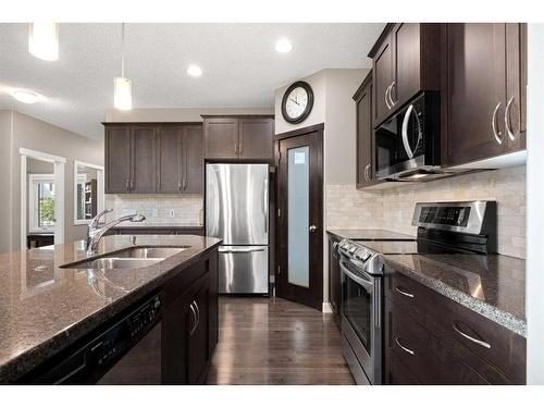 1 Cranberry Cove Se, Calgary, AB - Indoor Photo Showing Kitchen With Double Sink With Upgraded Kitchen