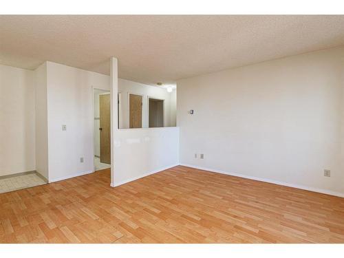 413-738 3 Avenue Sw, Calgary, AB - Indoor Photo Showing Other Room