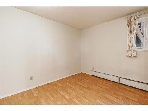 413-738 3 Avenue Sw, Calgary, AB - Indoor Photo Showing Other Room