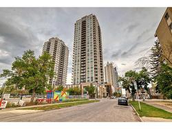 1504-1111 10 Street SW Calgary, AB T2R 1E3