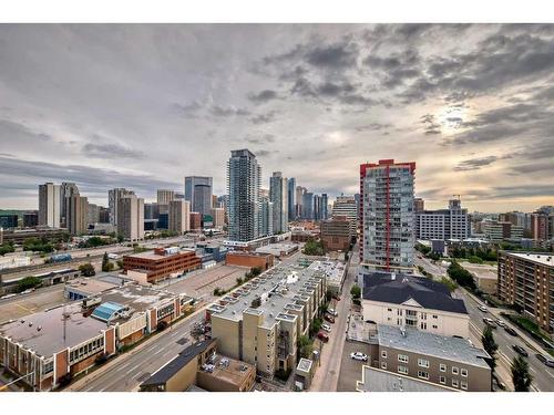 1504-1111 10 Street Sw, Calgary, AB - Outdoor With View