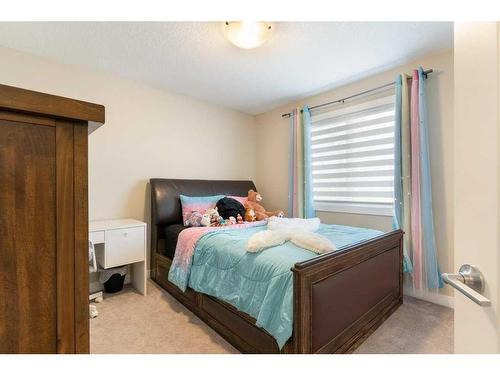 138 Baywater Way Sw, Airdrie, AB - Indoor Photo Showing Bedroom