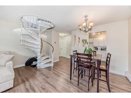 303-730 2 Avenue Nw, Calgary, AB - Indoor Photo Showing Dining Room