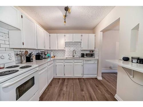 303-730 2 Avenue Nw, Calgary, AB - Indoor Photo Showing Kitchen