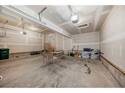 628 West Lakeview Dr Drive, Chestermere, AB - Indoor Photo Showing Garage