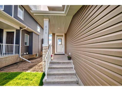 628 West Lakeview Dr Drive, Chestermere, AB - Outdoor