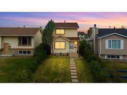 15 Falshire Place NE Calgary, AB T3J 2C6