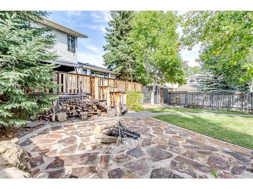 57 Shannon Crescent Sw, Calgary, AB - Outdoor