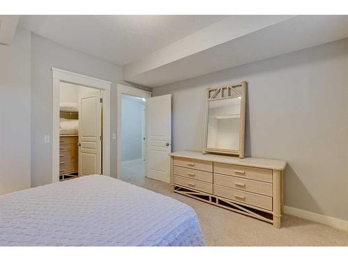 2 Elgin Park Common Se, Calgary, AB - Indoor Photo Showing Bedroom