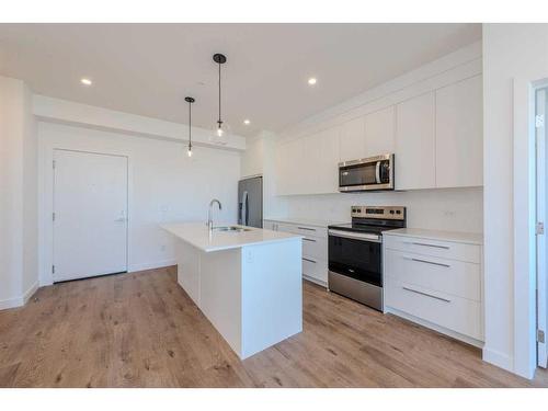 3521-60 Skyview Ranch Road Ne, Calgary, AB - Indoor Photo Showing Kitchen With Stainless Steel Kitchen With Upgraded Kitchen