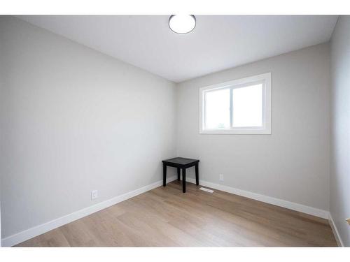 132 Castlegreen Close Ne, Calgary, AB - Indoor Photo Showing Other Room