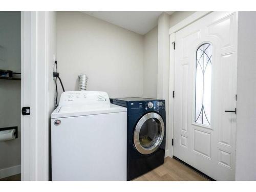 132 Castlegreen Close Ne, Calgary, AB - Indoor Photo Showing Laundry Room