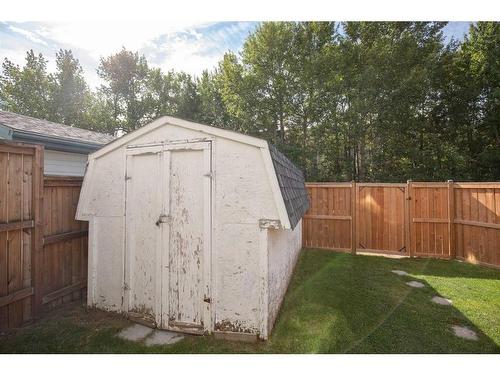 2 Chism Close, Red Deer, AB - Outdoor