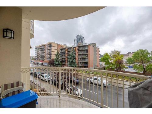 202-1315 12 Avenue Sw, Calgary, AB - Outdoor With Balcony With Exterior