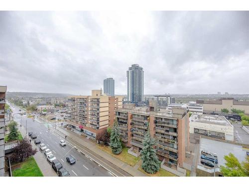 202-1315 12 Avenue Sw, Calgary, AB - Outdoor With View