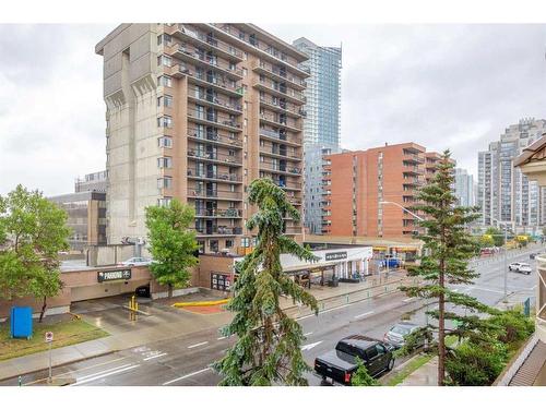 202-1315 12 Avenue Sw, Calgary, AB - Outdoor With Balcony With Facade