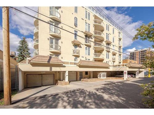 202-1315 12 Avenue Sw, Calgary, AB - Outdoor With Balcony