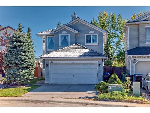 231 Valley Brook Circle Nw, Calgary, AB - Outdoor With Facade